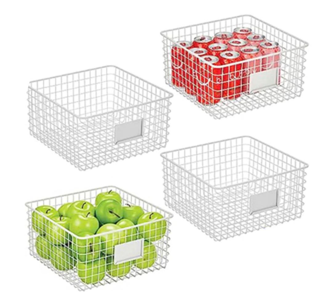 Wire Basket W/Tag Holder White Medium