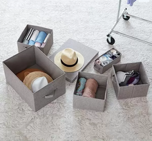 Load image into Gallery viewer, Cambridge Box Linen Medium
